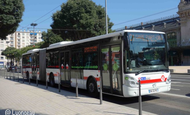 リヨン交通ガイド - 地下鉄・トラム・バス・ケーブルカーの乗り方
